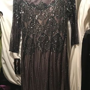 Formal knee length bling sexy gown. Sz 6 NWT